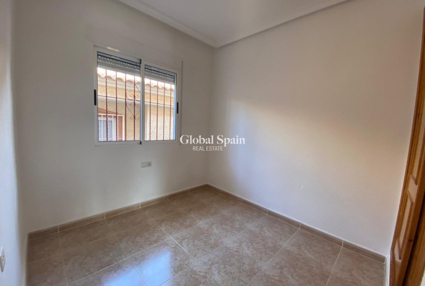 Resale - House -
ALGORFA - Montemar