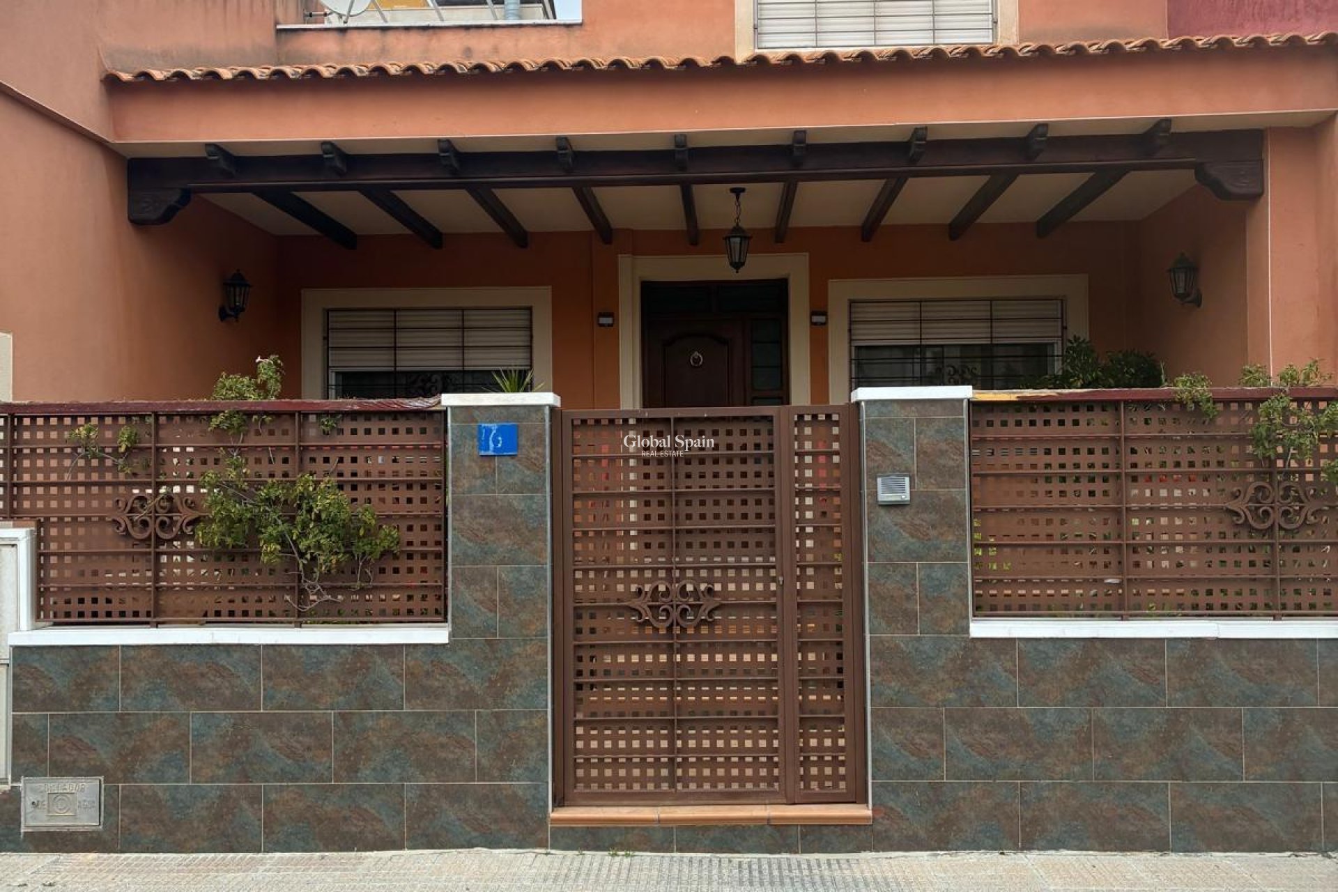 Resale - HOUSE -
ALGORFA - Pueblo 3