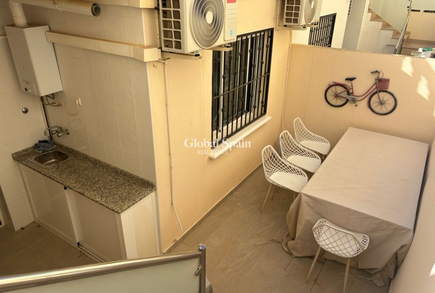 Resale - House -
ALGORFA