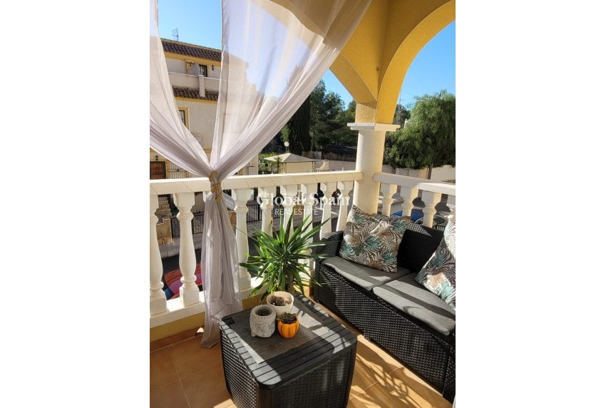 Resale - HOUSE -
ALGORFA