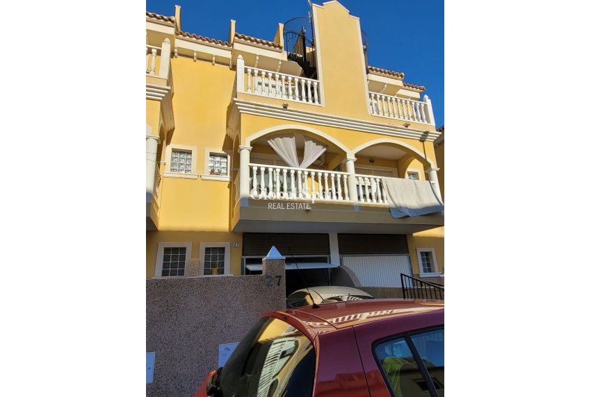 Resale - HOUSE -
ALGORFA