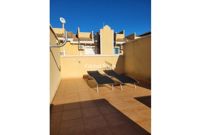 Resale - HOUSE -
ALGORFA