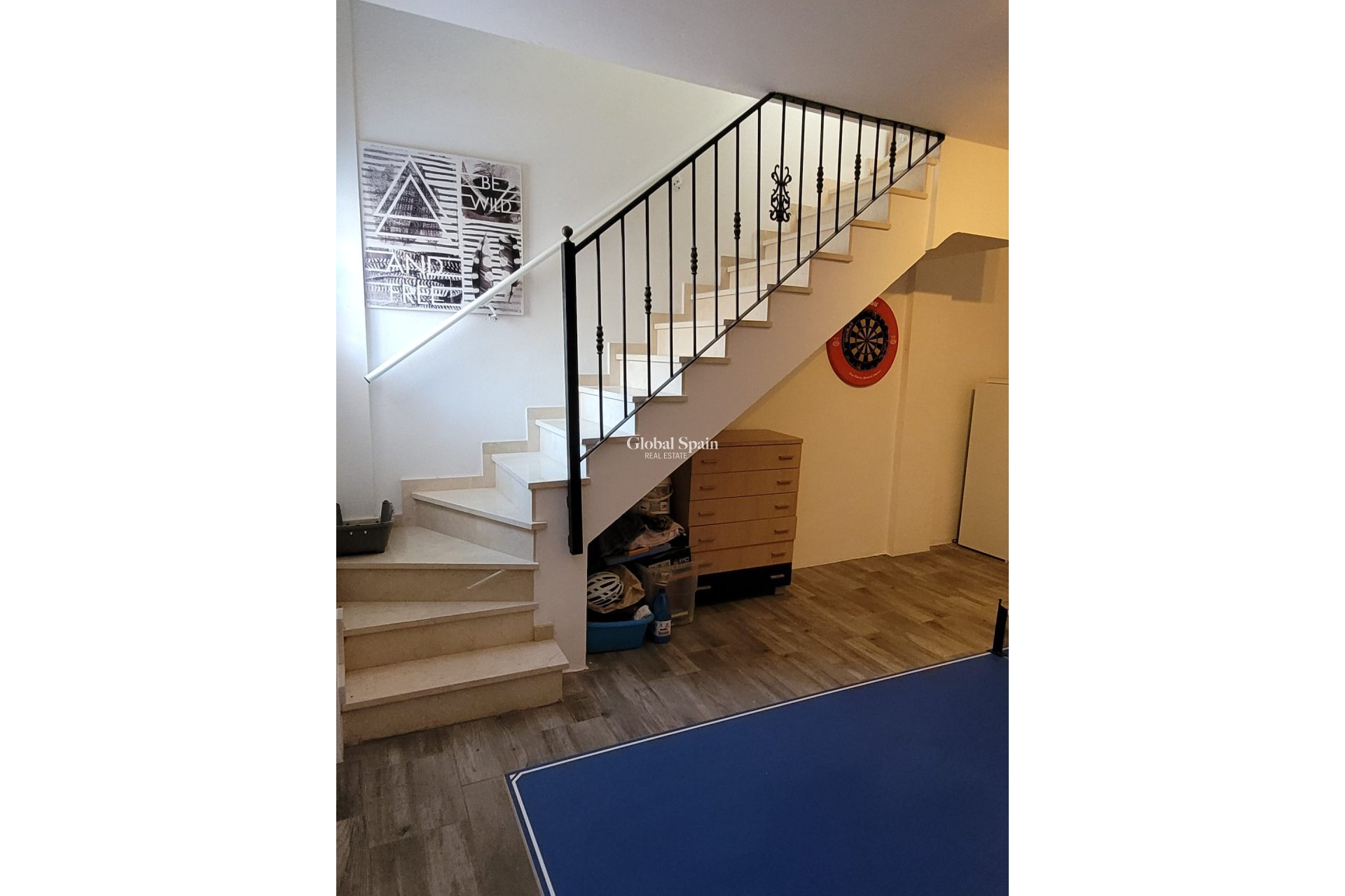 Resale - HOUSE -
ALGORFA