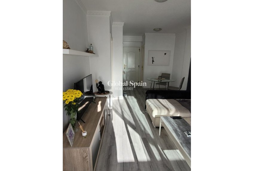 Resale - HOUSE -
ALGORFA