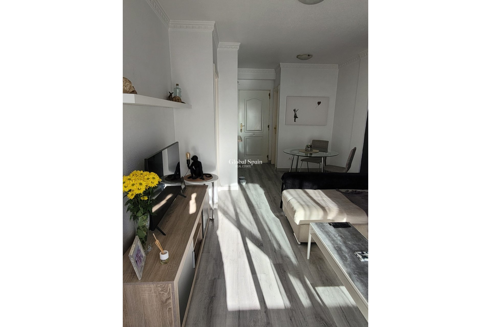 Resale - HOUSE -
ALGORFA