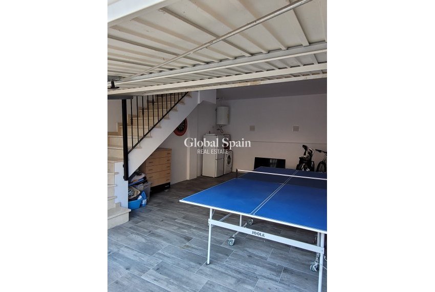 Resale - HOUSE -
ALGORFA