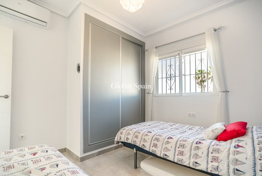 Resale - HOUSE -
ALGORFA