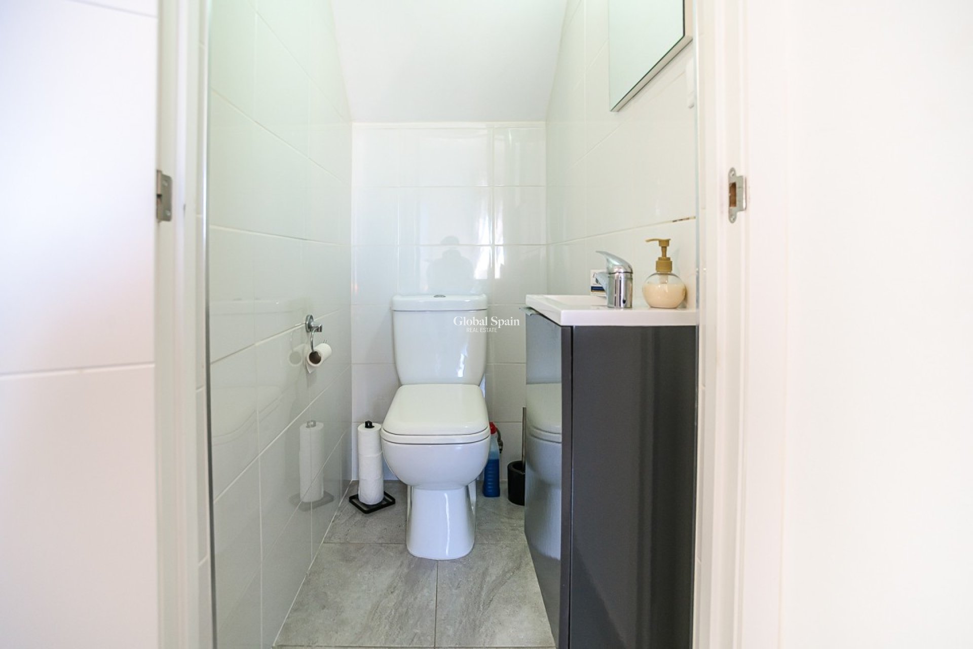 Resale - HOUSE -
ALGORFA