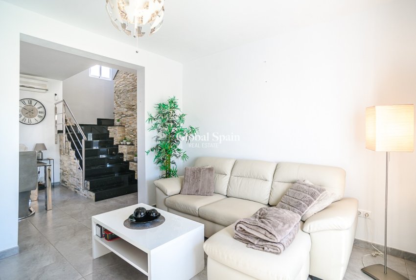 Resale - HOUSE -
ALGORFA