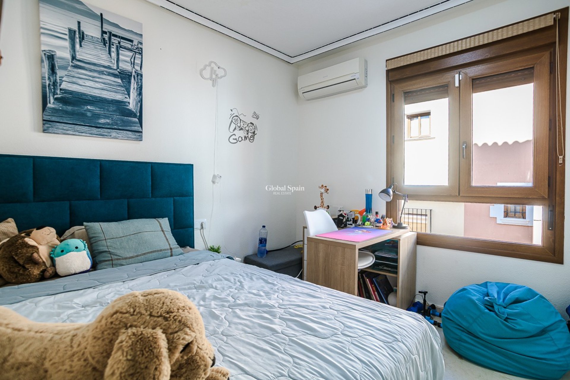 Resale - HOUSE -
ALGORFA