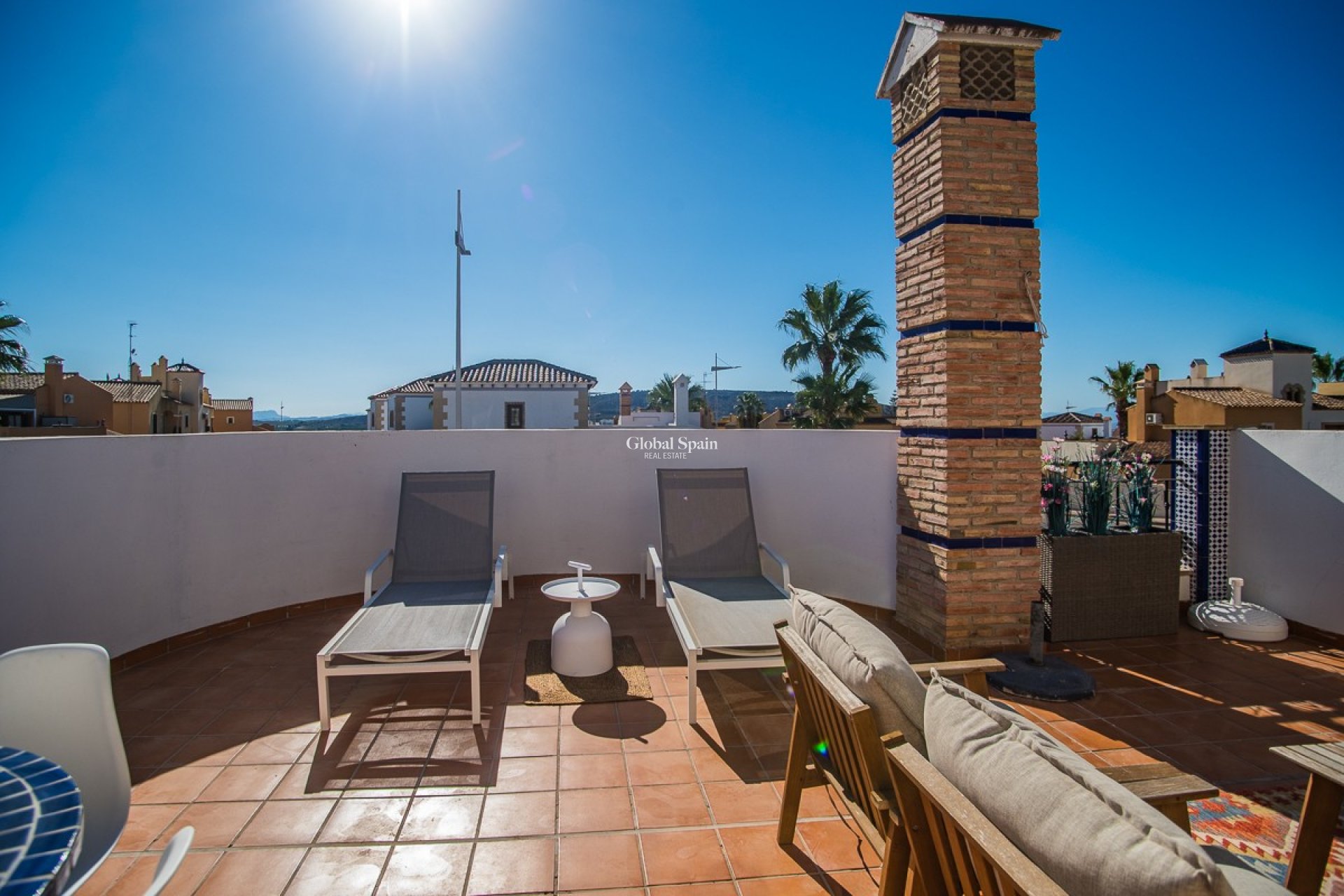 Resale - HOUSE -
ALGORFA