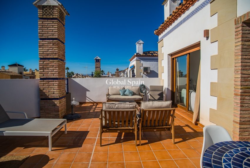 Resale - HOUSE -
ALGORFA