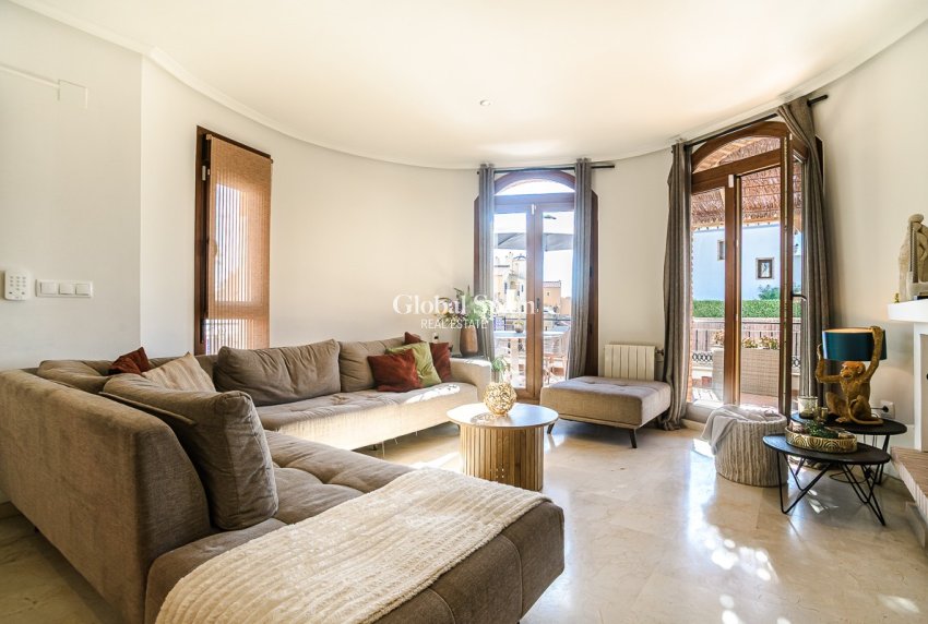 Resale - HOUSE -
ALGORFA