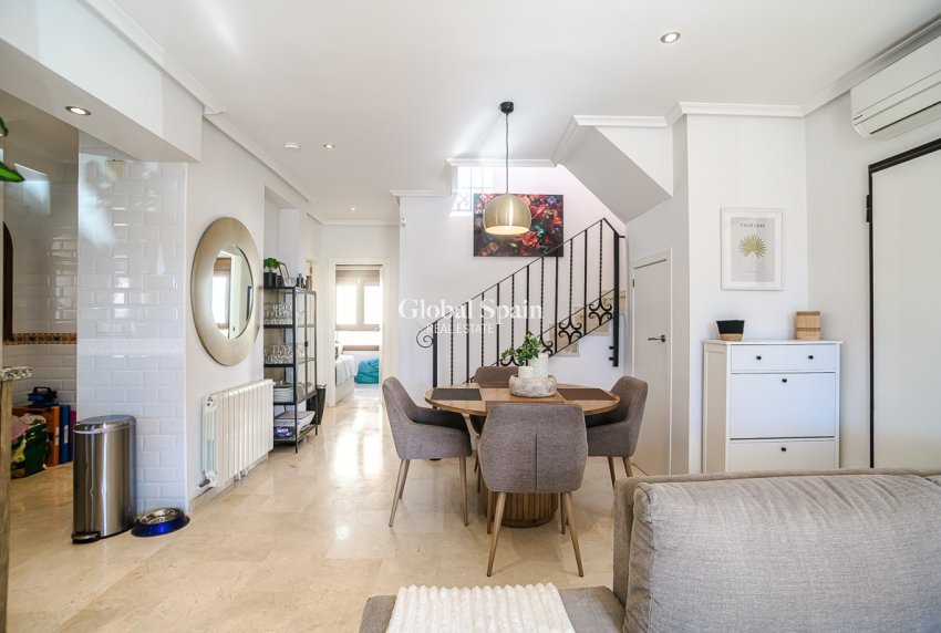 Resale - HOUSE -
ALGORFA