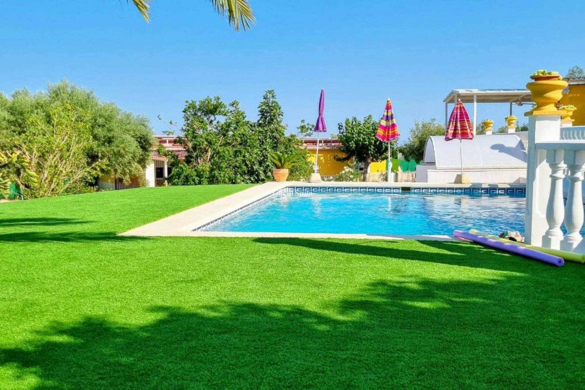 Resale - HOUSE -
ALICANTE - Moralet - Cañada del Fenollar