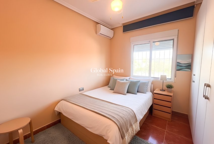 Resale - HOUSE -
ALICANTE - Moralet - Cañada del Fenollar