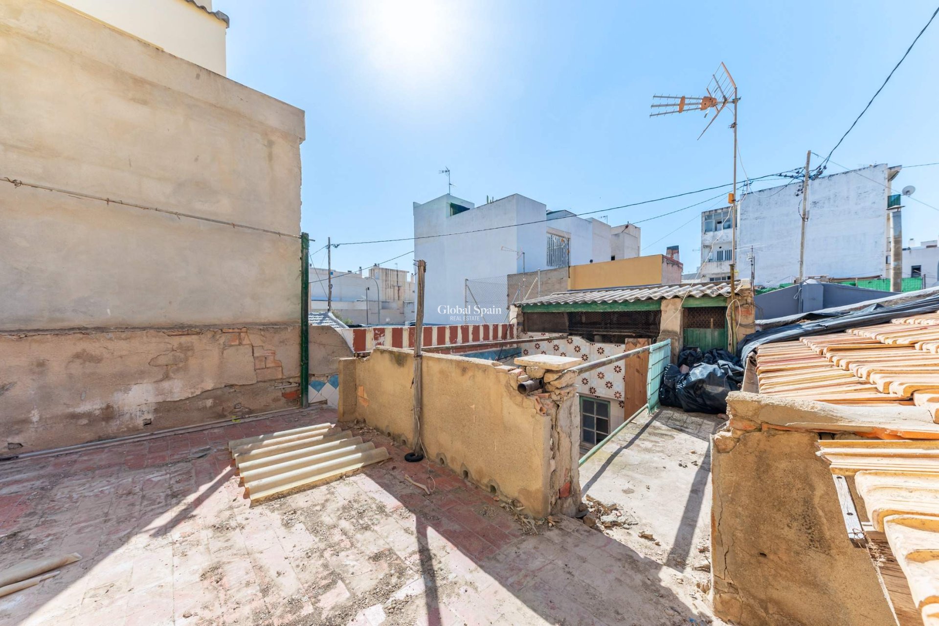 Resale - HOUSE -
ALICANTE - San Agustín