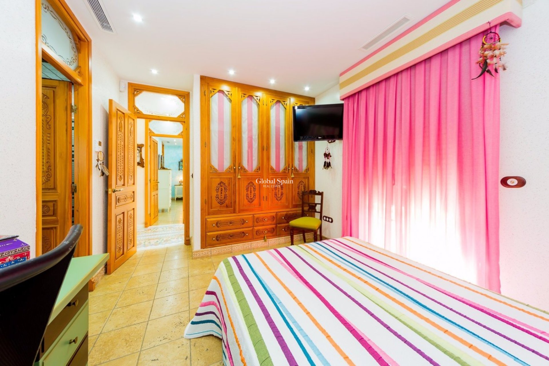 Resale - HOUSE -
ALMORADÍ - Camino De Catral