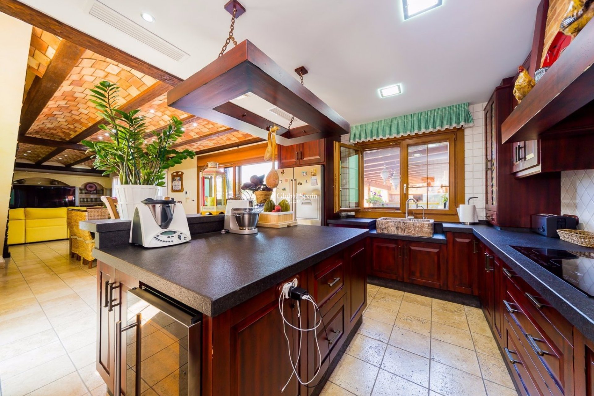 Resale - HOUSE -
ALMORADÍ - Camino De Catral