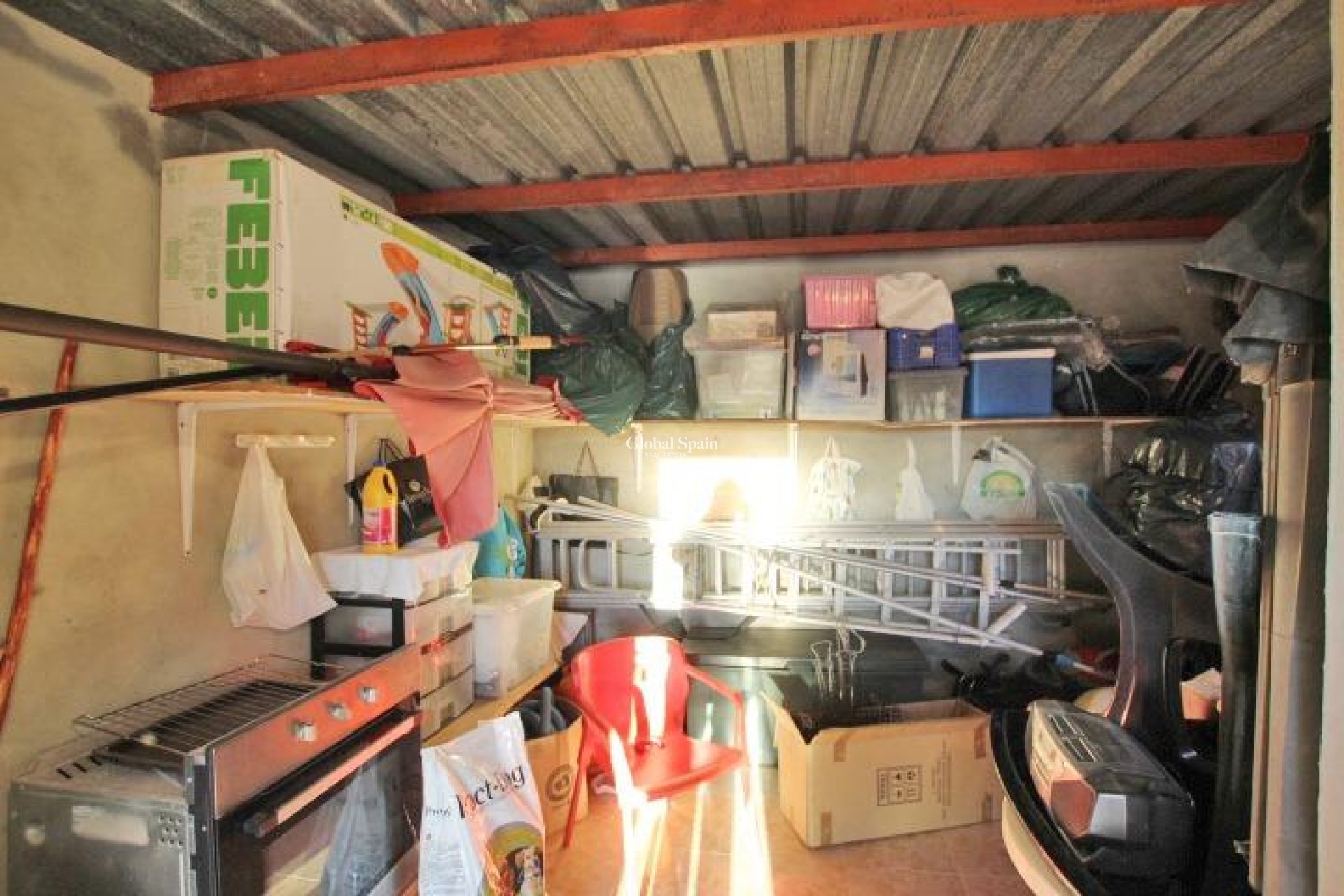 Resale - HOUSE -
ALMORADÍ - Comunidad Valenciana