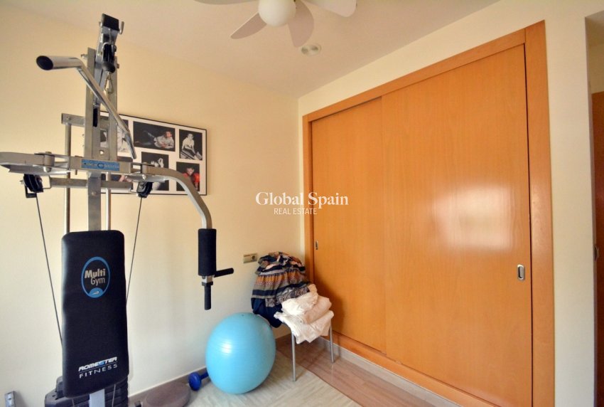 Resale - HOUSE -
ALMORADÍ - Inland