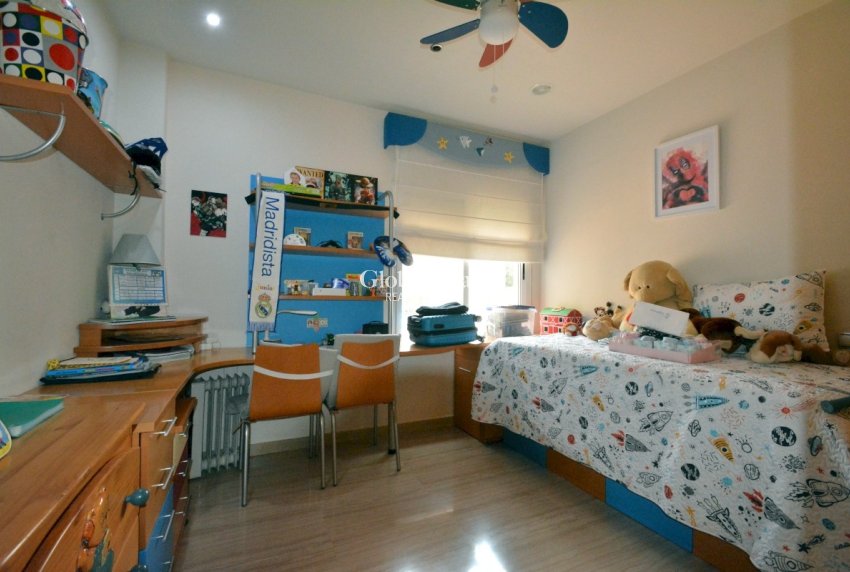 Resale - HOUSE -
ALMORADÍ - Inland