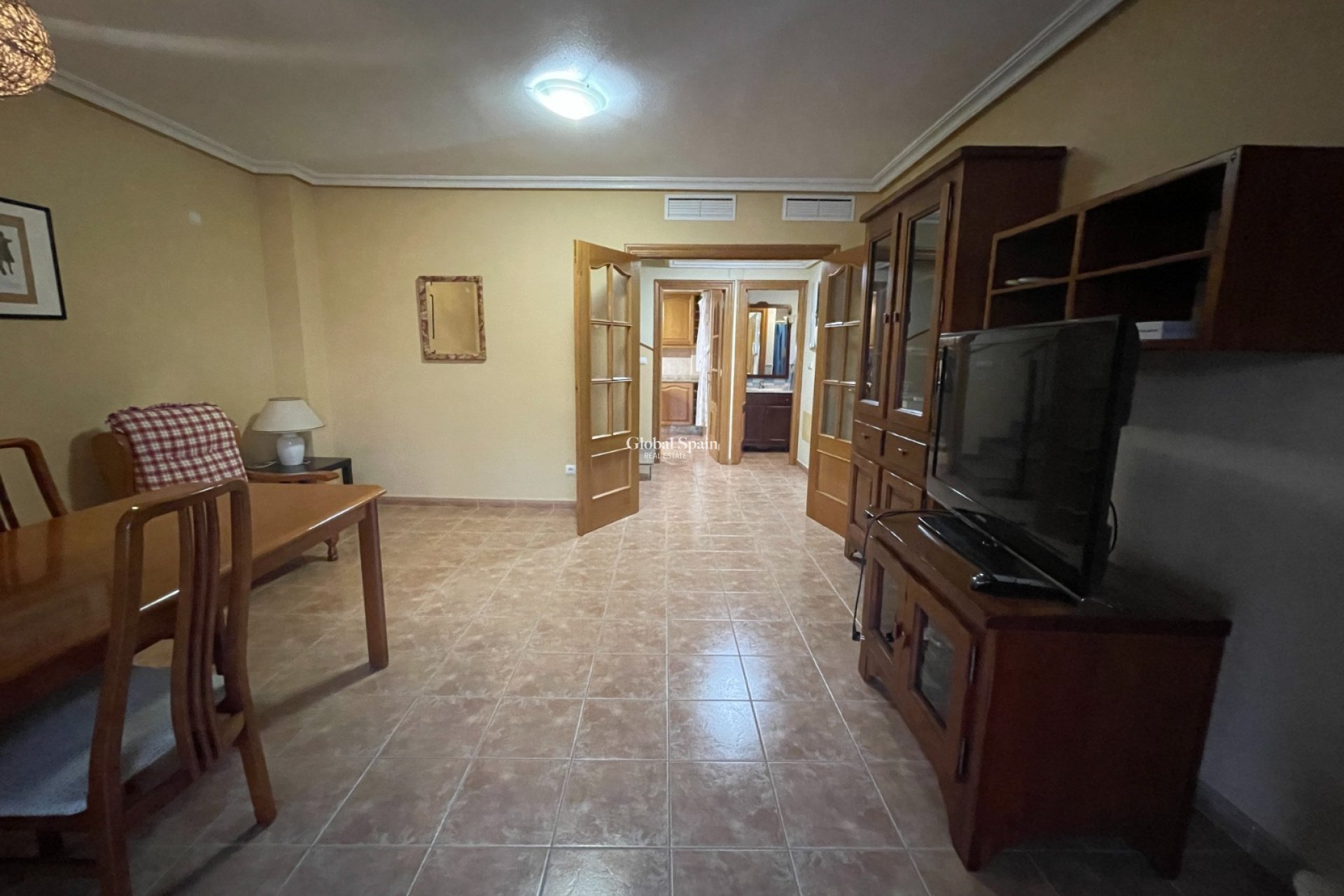 Resale - HOUSE -
ALMORADÍ - Inland