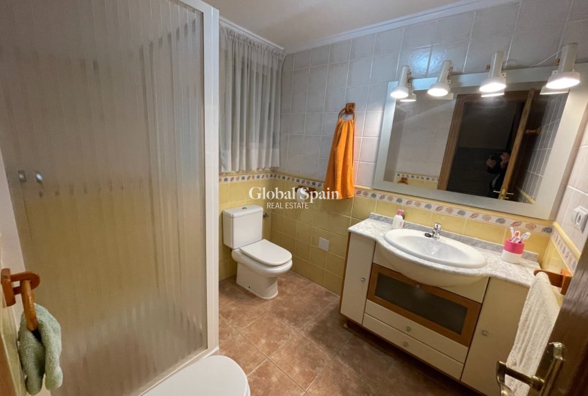 Resale - HOUSE -
ALMORADÍ - Inland