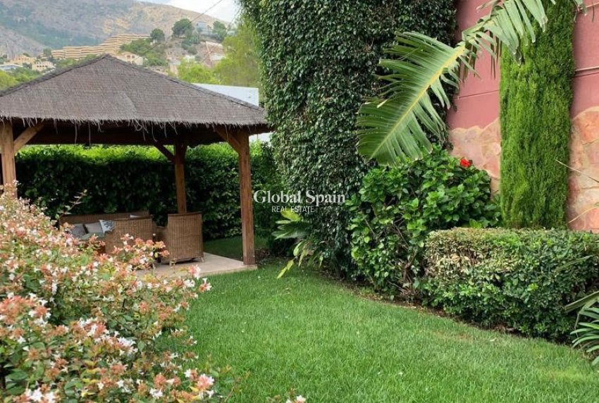 Resale - HOUSE -
ALTEA - ALTEA HILLS