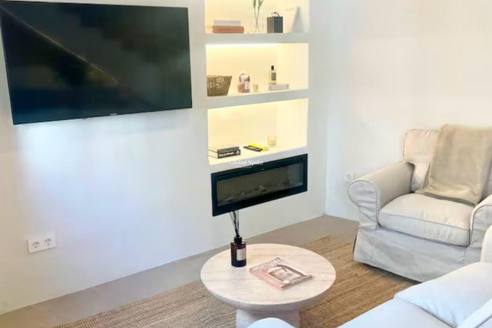Resale - HOUSE -
ALTEA