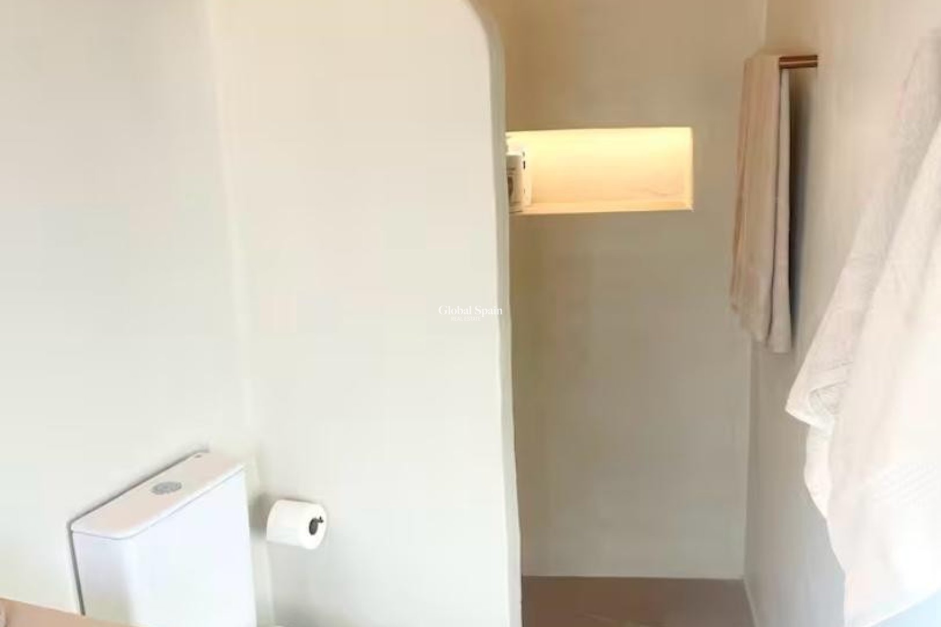 Resale - HOUSE -
ALTEA