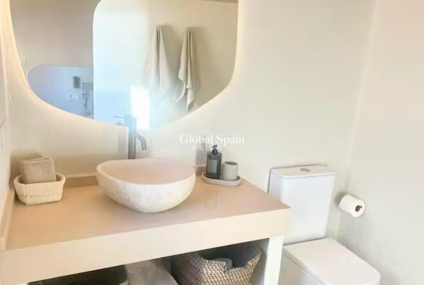 Resale - HOUSE -
ALTEA