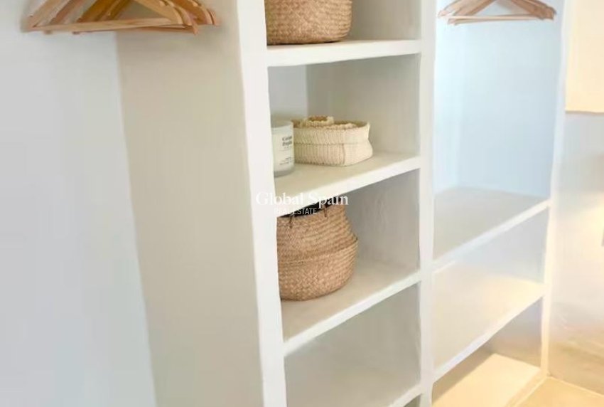 Resale - HOUSE -
ALTEA