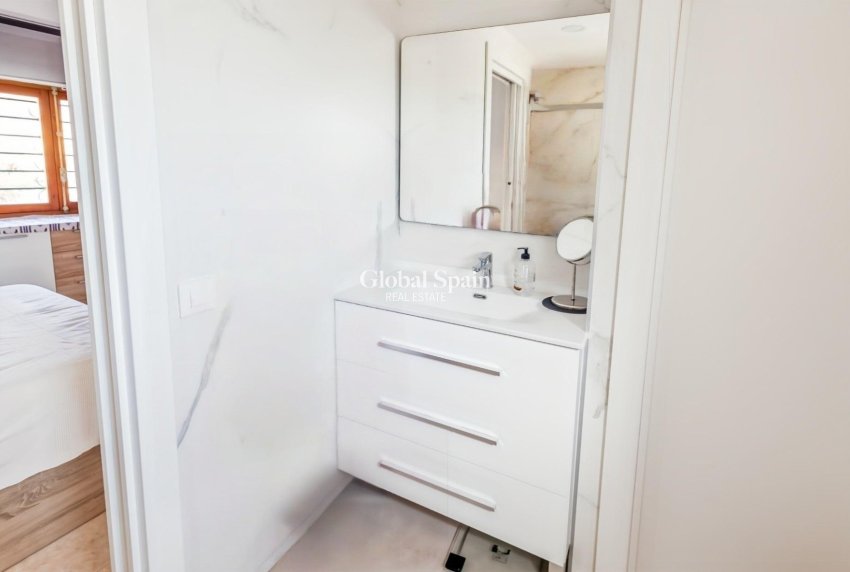 Resale - HOUSE -
ANDRATX