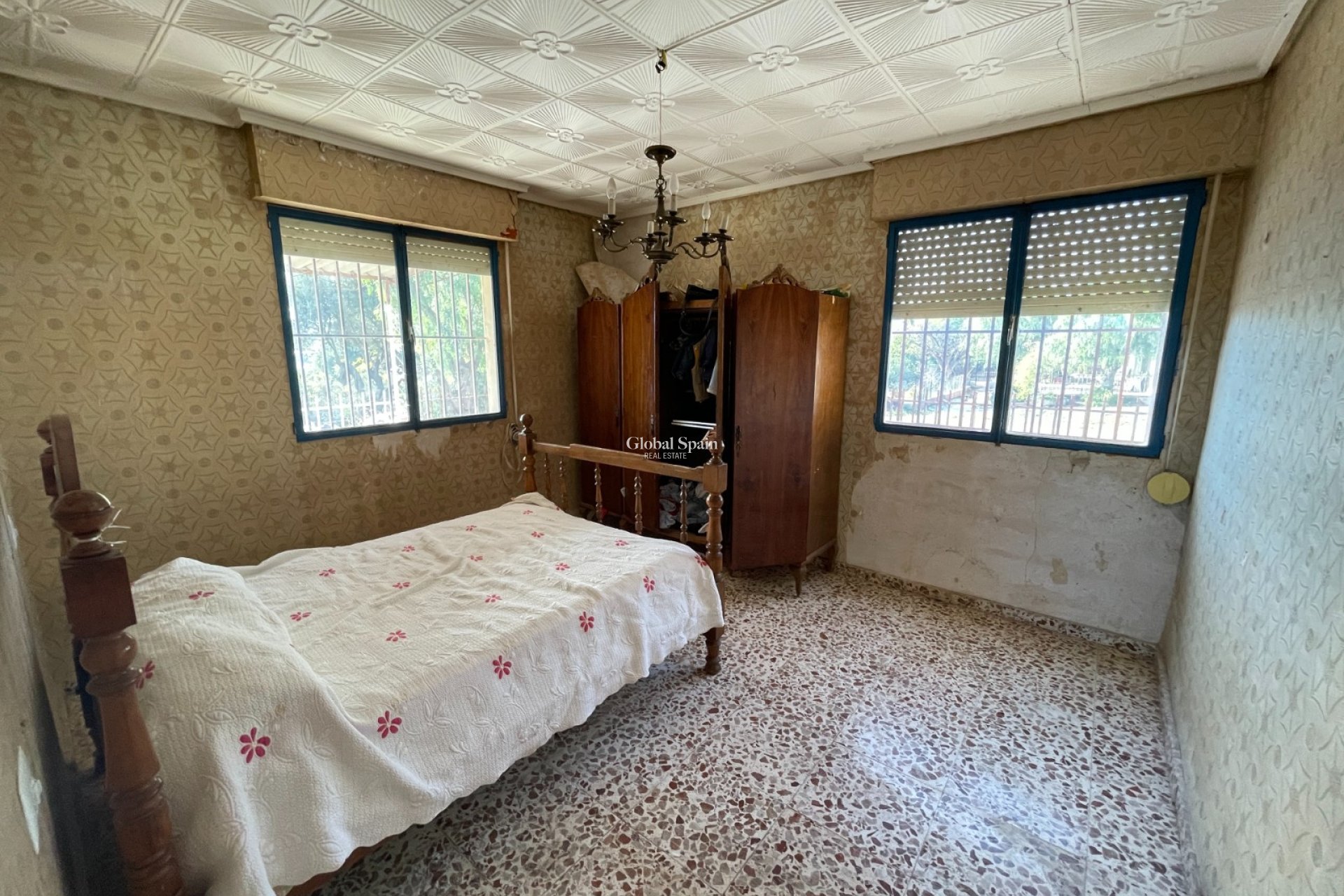 Resale - HOUSE -
ASPE - Inland