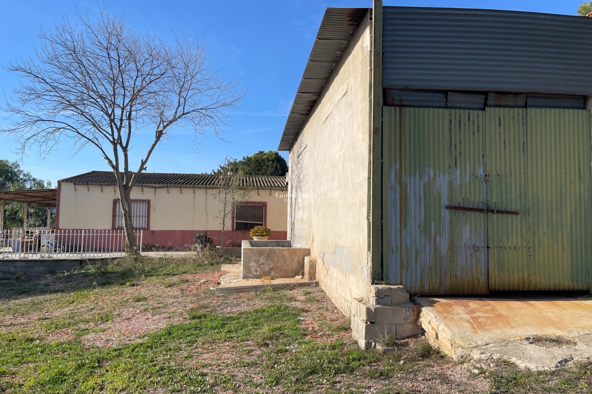 Resale - HOUSE -
ASPE - Inland