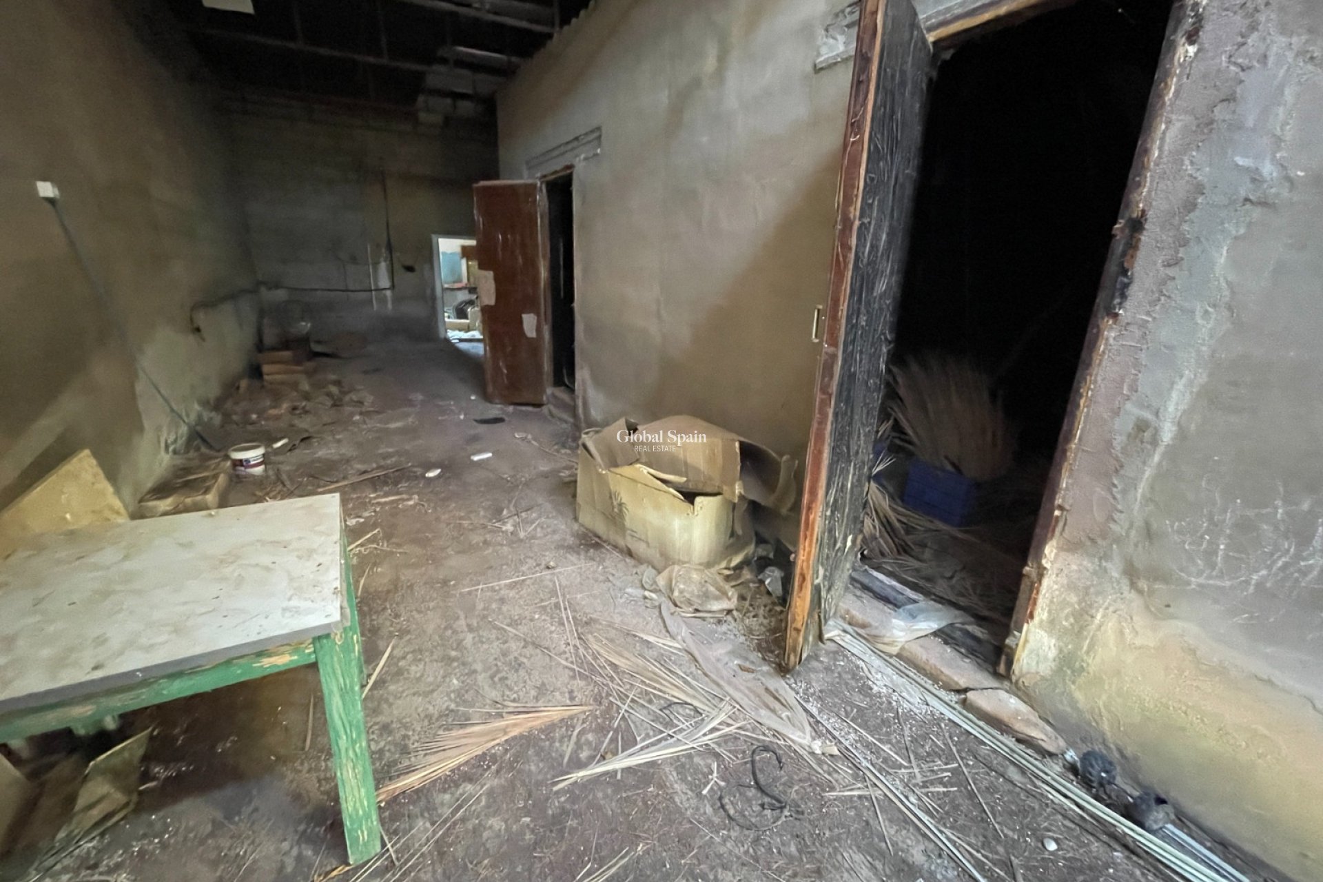 Resale - HOUSE -
ASPE - Inland