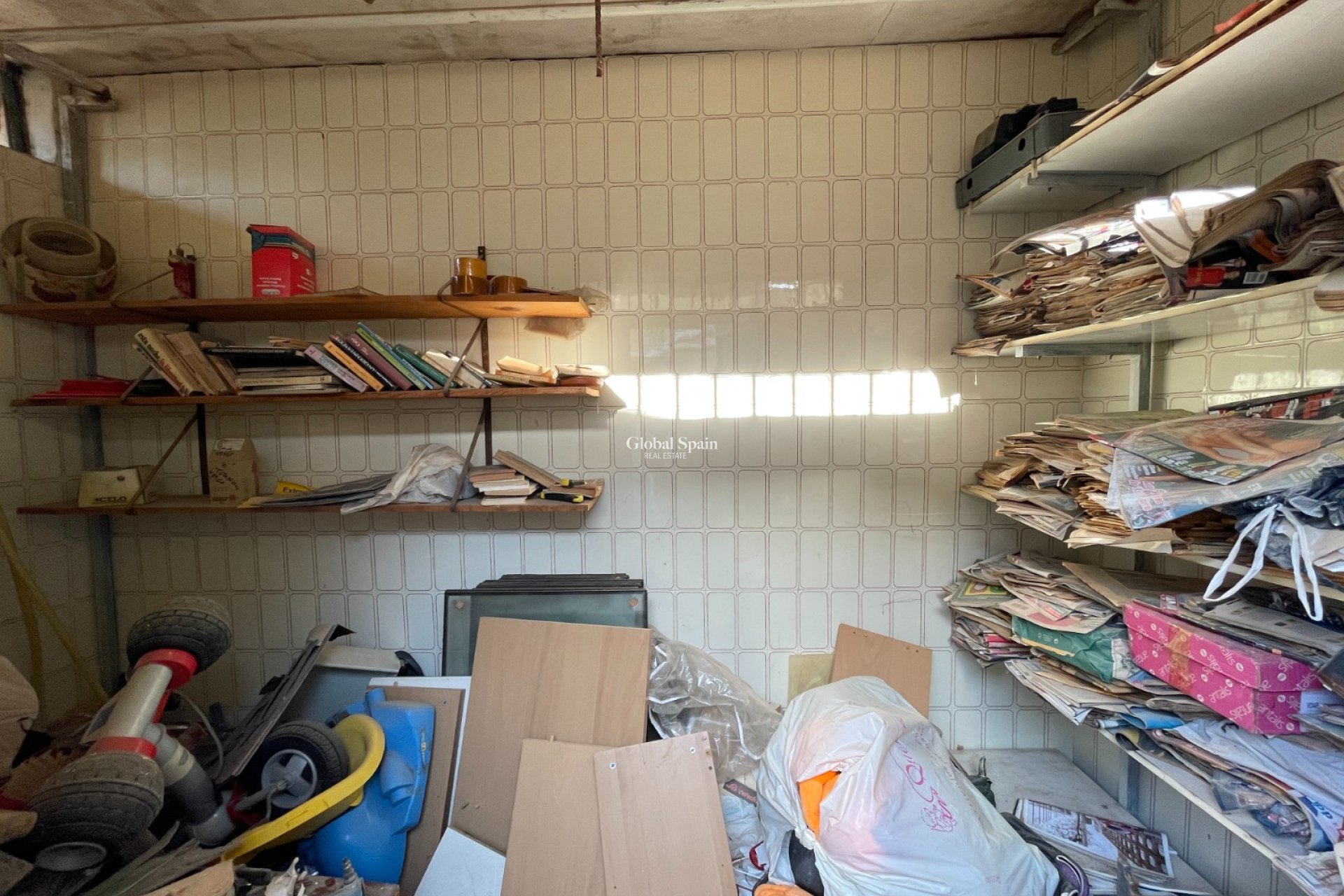 Resale - HOUSE -
ASPE - Inland