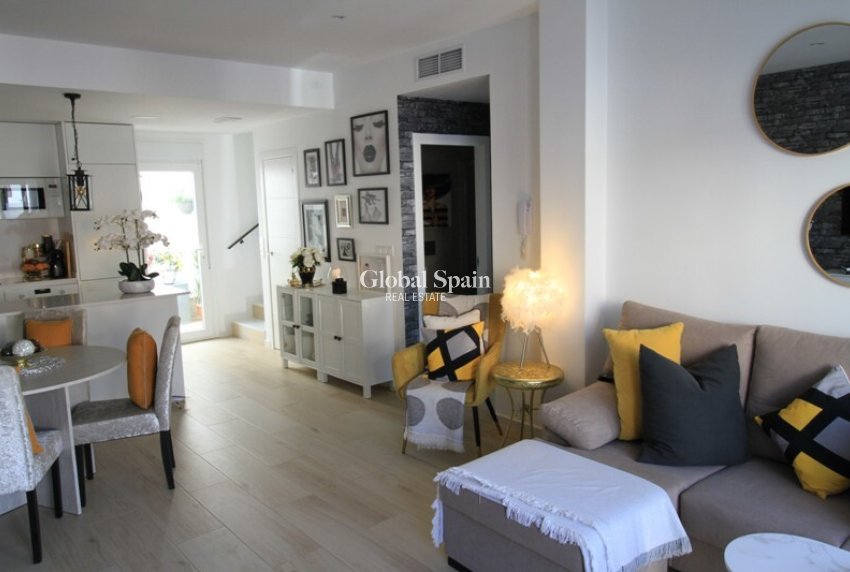 Resale - HOUSE -
AVILESES - Costa Calida