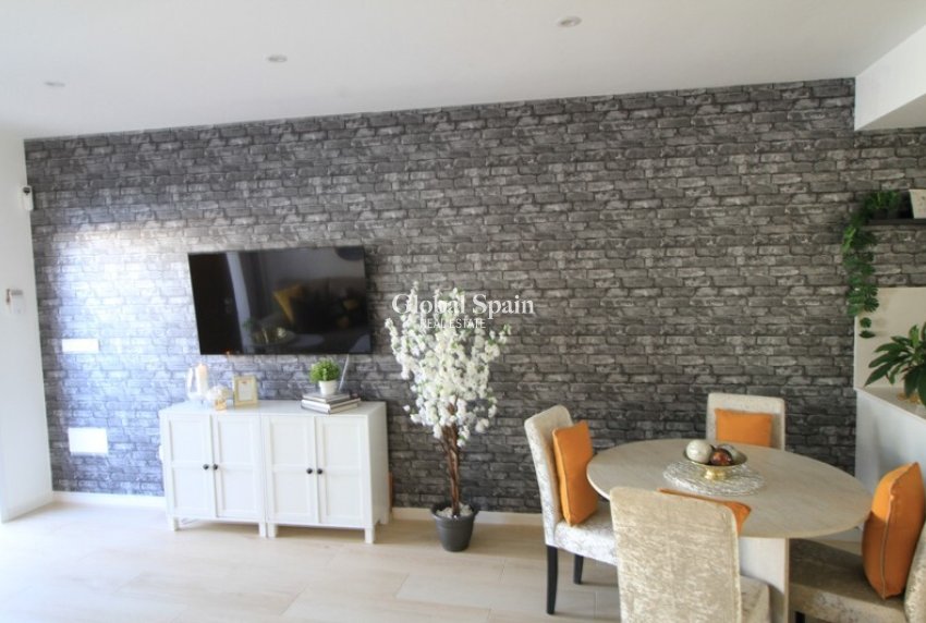 Resale - HOUSE -
AVILESES - Costa Calida