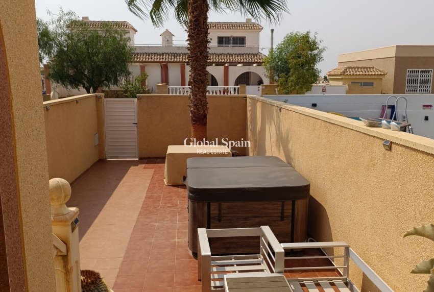 Resale - HOUSE -
AVILESES - Jerónimo Y Avileses