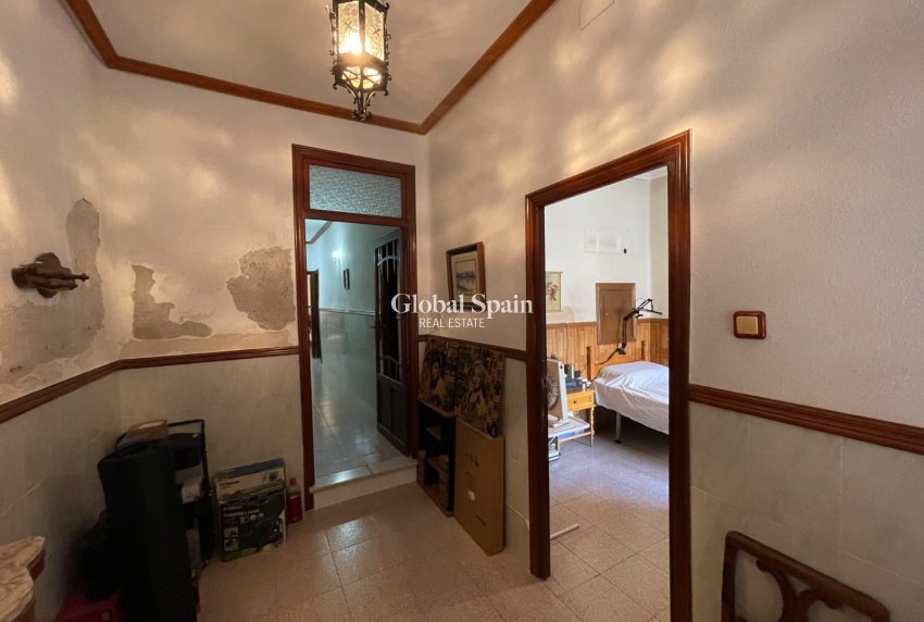 Resale - House -
BENEJÚZAR - Comunidad Valenciana