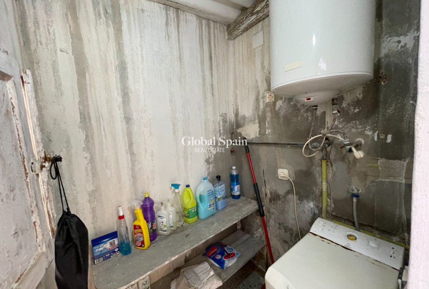 Resale - HOUSE -
BENEJÚZAR - Inland