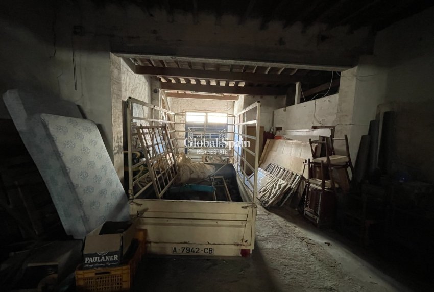 Resale - HOUSE -
BENEJÚZAR - Inland