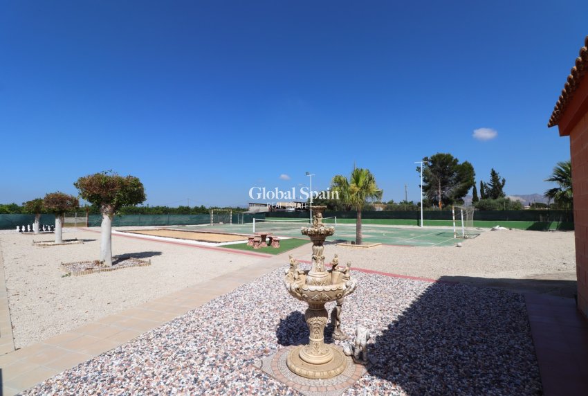 Resale - HOUSE -
Benferri - Benferri - Country