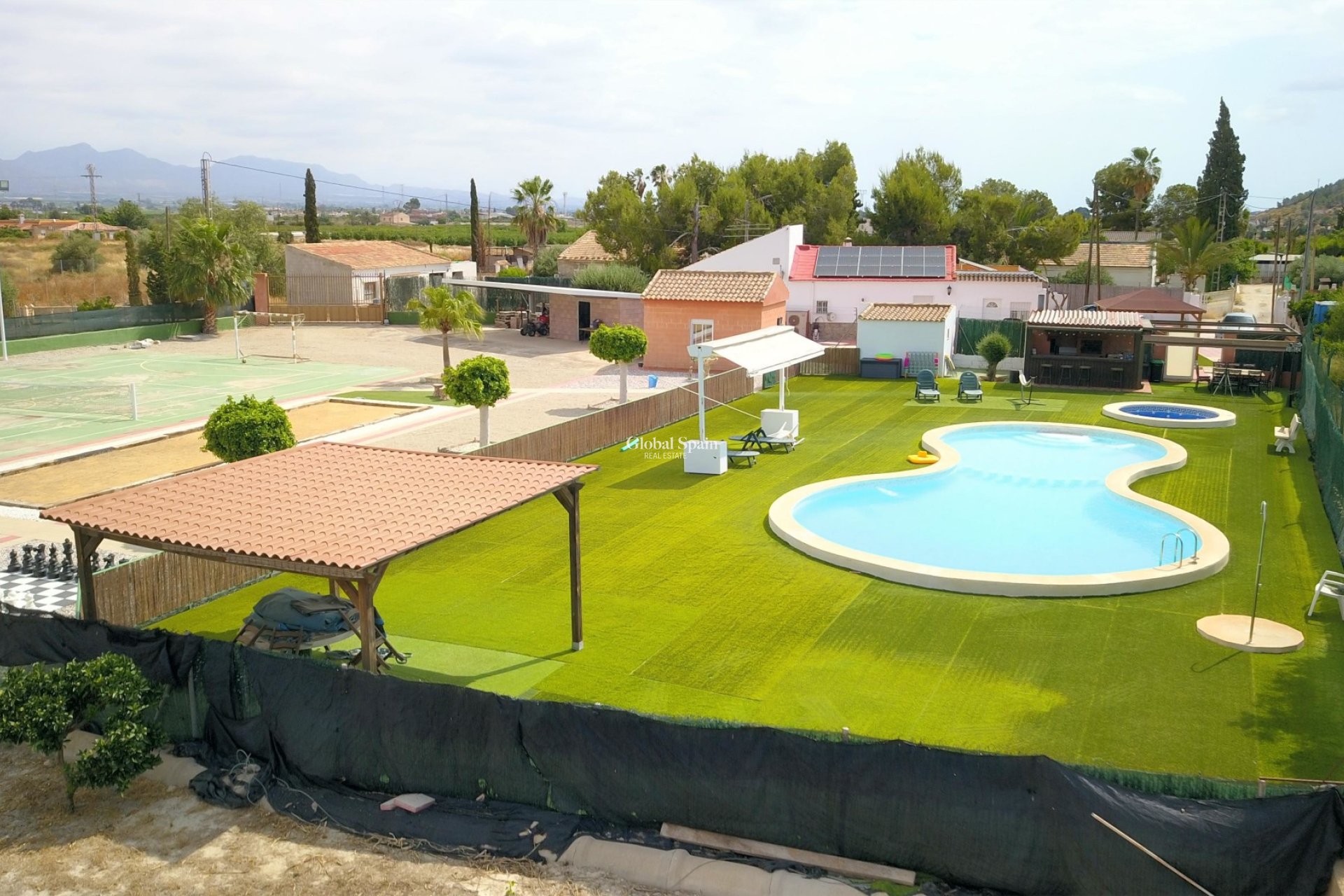 Resale - HOUSE -
Benferri - Benferri - Country