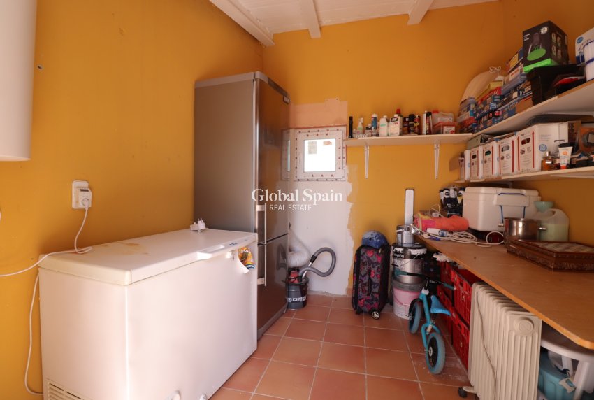 Resale - HOUSE -
Benferri - Benferri - Country