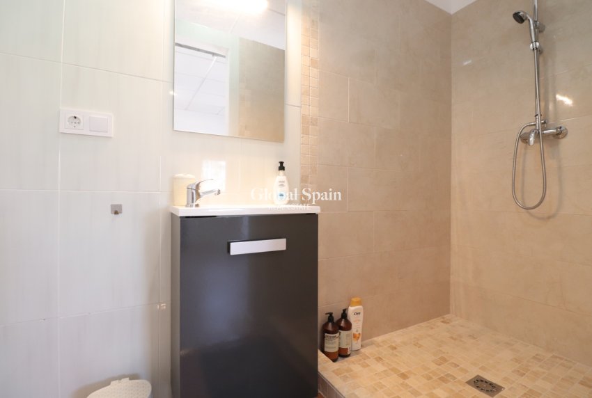 Resale - HOUSE -
Benferri - Benferri - Country