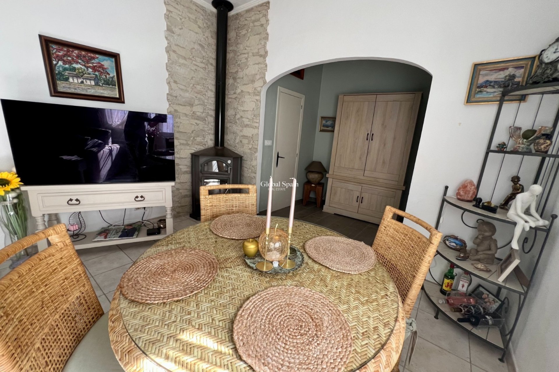 Resale - HOUSE -
BENFERRI - Benferri