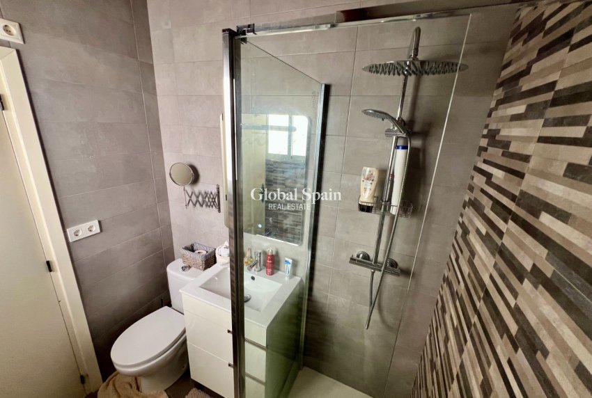 Resale - HOUSE -
BENFERRI - Benferri